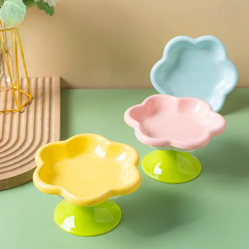 Ceramic Elevated Cat Food Bowl Floral Design Easy-to-clean Durable Cutlery for Food Water Cute Dog Bowl for Neck Protection 2