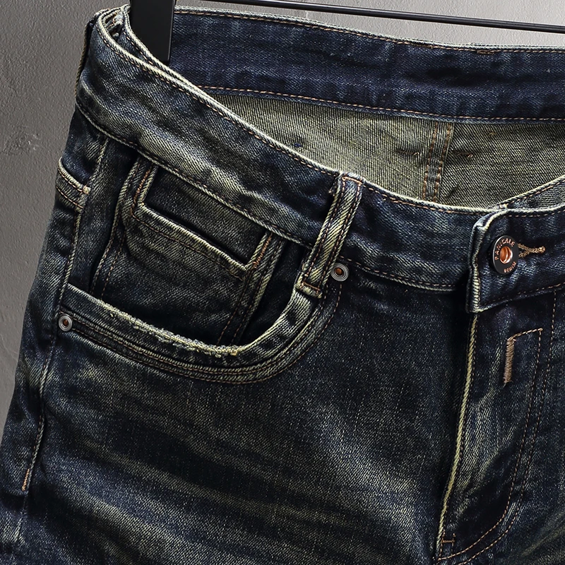 Summer Vintage Fashion Men Jeans Retro Washed Black Blue Elastic Ripped Short Jeans Embroidery Patched Designer Denim Shorts Men