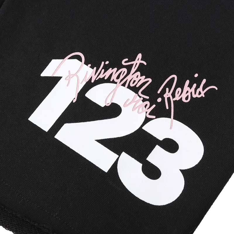 Рисунок 2 - Шорты мужские махровые с логотипом