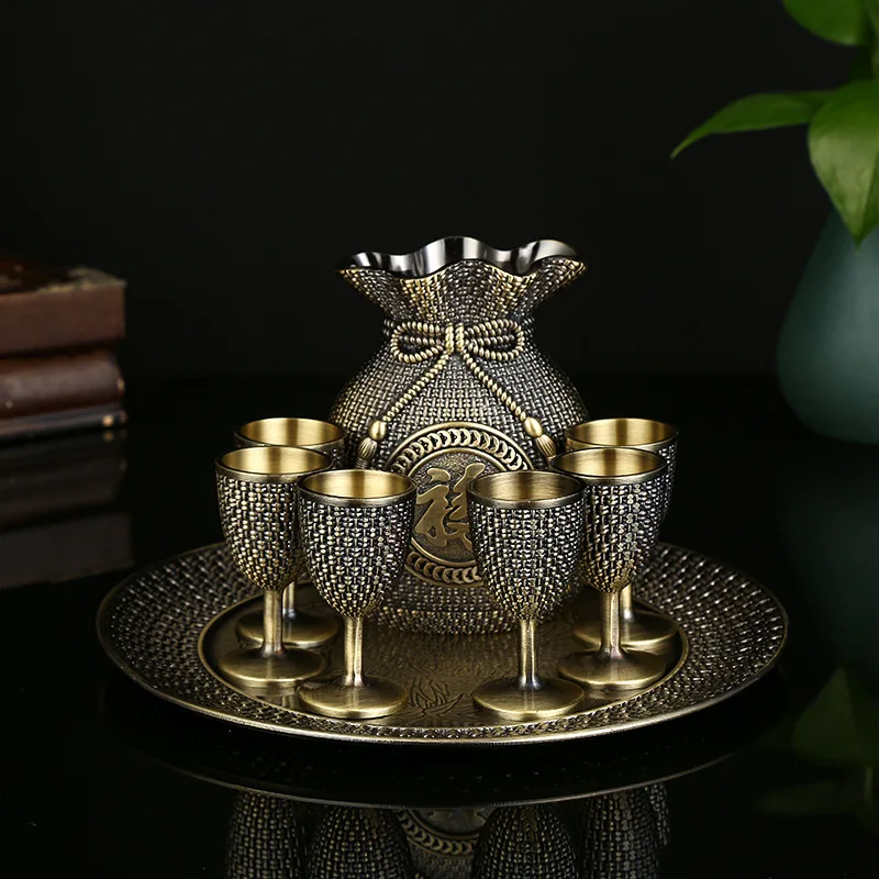 Creative Japan Style Bronze  Metal Wine Set Wine Decanter Bartender Set Moonshine Distiller For home Decoration JJ067