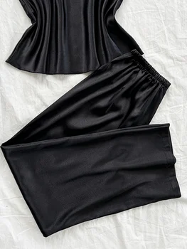 بيجامة كاجوال بسيطة بلون سادة ورقبة على شكل حرف V، بيجامة نسائية بسيطة ومريحة مكونة من قطعتين 5