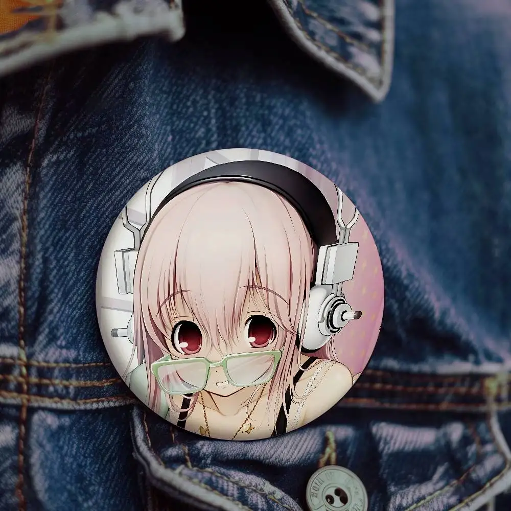 Whimsical Cartoon Singer Enamel Pin – Fun Accessory
