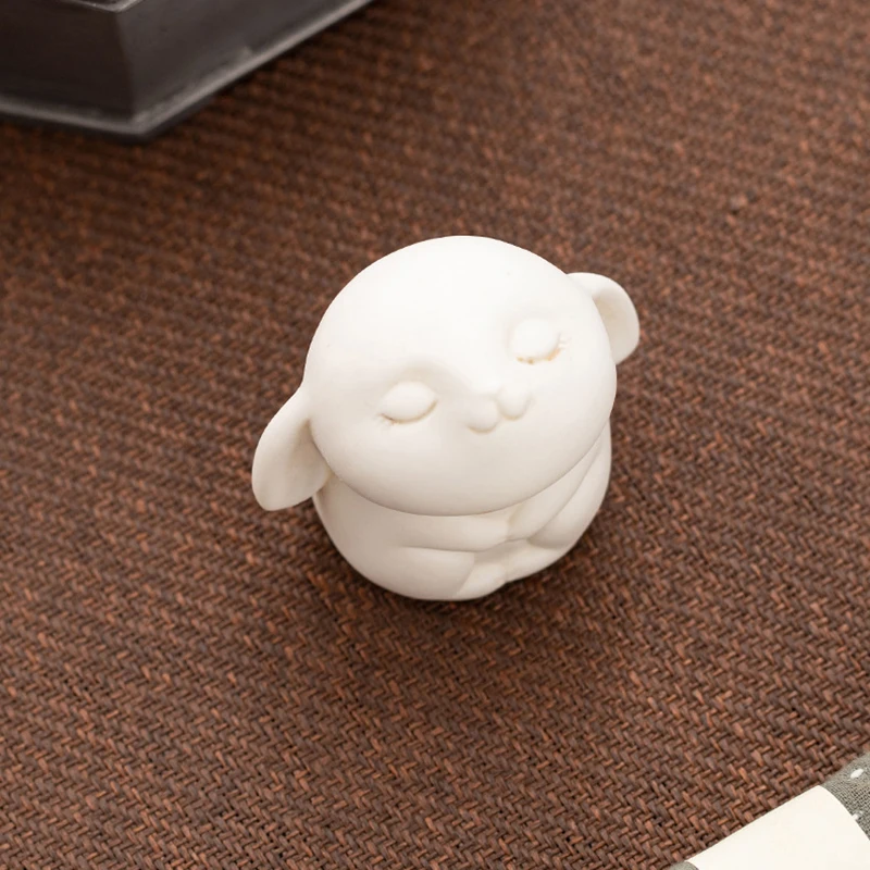 Pure White Rabbit Small Tea Pet Ceramic Fine Workmanship Animal Tea Pet Beautiful Decorative Handmade Crocodile Figurine tea pet ornaments