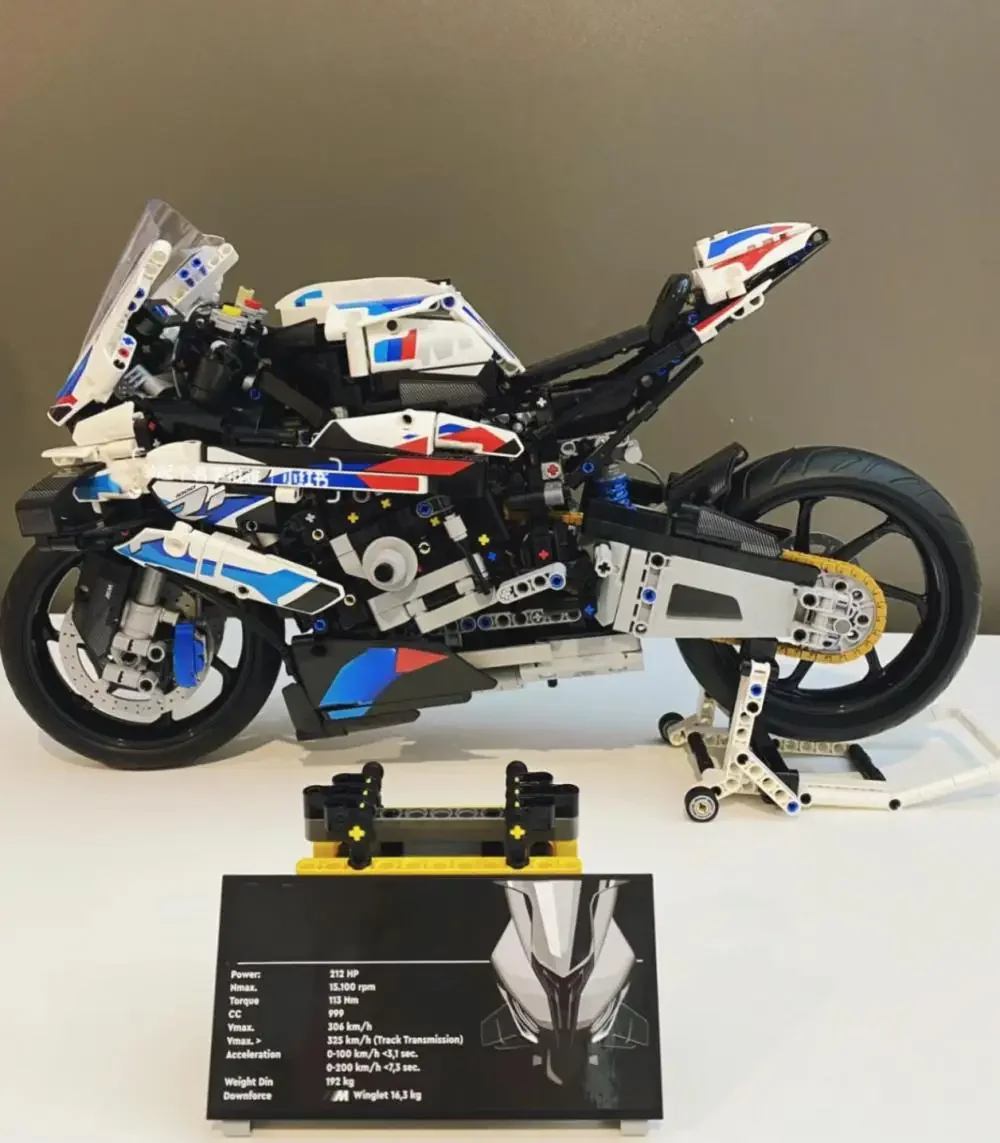 1920pcs Technical Motorcycle M1000RR Model Vehicle Racing Car Building Block Motorbike Bricks Toys For Boyfriend Gifts building blocks construction blocks racing car building blocks car building blocks