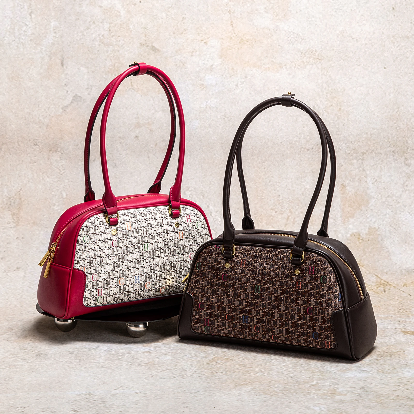 حقيبة كتف مصممة خصيصًا للسيدات، تتميز بجودتها العا...