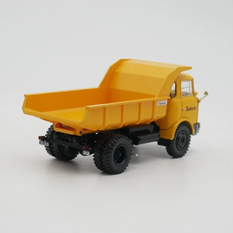 Diecast IXO 1:43 Scale Dump Truck Alloy Car Model Collectible Toy
