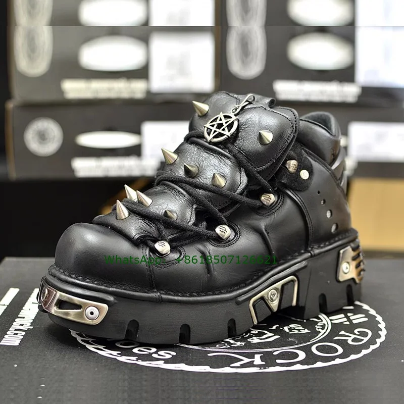 Unisex Retro Punk Style Metal Decoration Trend Boots Thick
