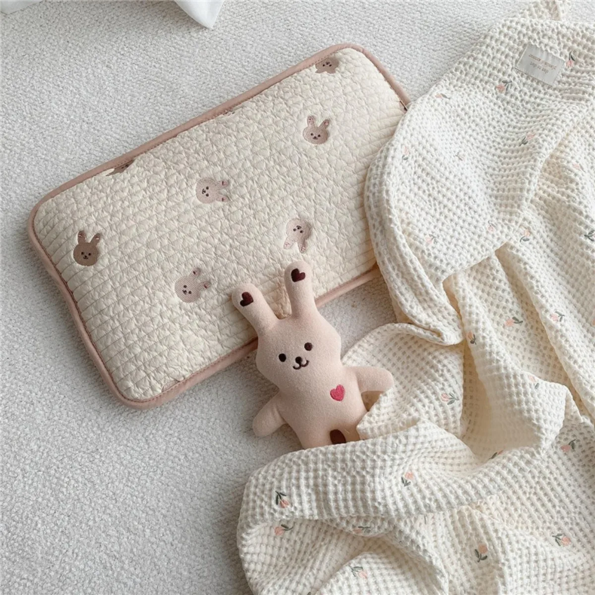 Mother Kids Pillow Baby Pillow Newborn Bebe Bedding Bed Cartoon Nursing Pillows for Baby Essentials Toddler Aid Sleep Breathable