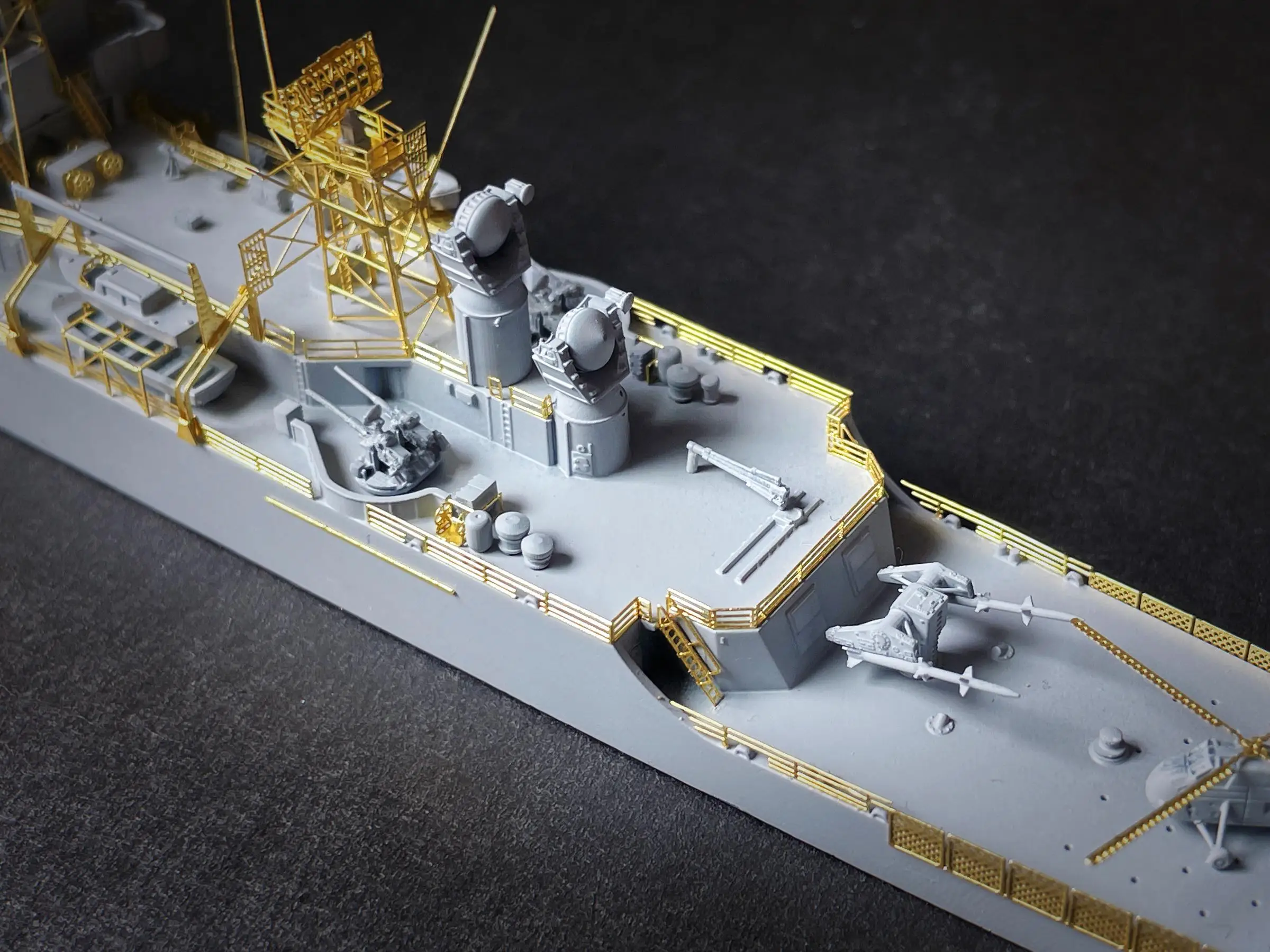 EVMODEL S099 1/700 DLGN-25/CGN-25 USS 베인브리지 구축함 리더 또는 프리게이트 모델 키트