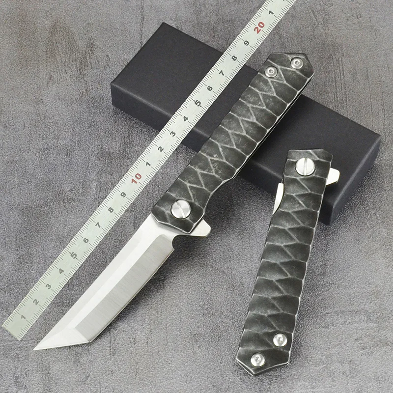 Super Quality Japanese Style Tactical Folding Knife Sharp Tanto D2