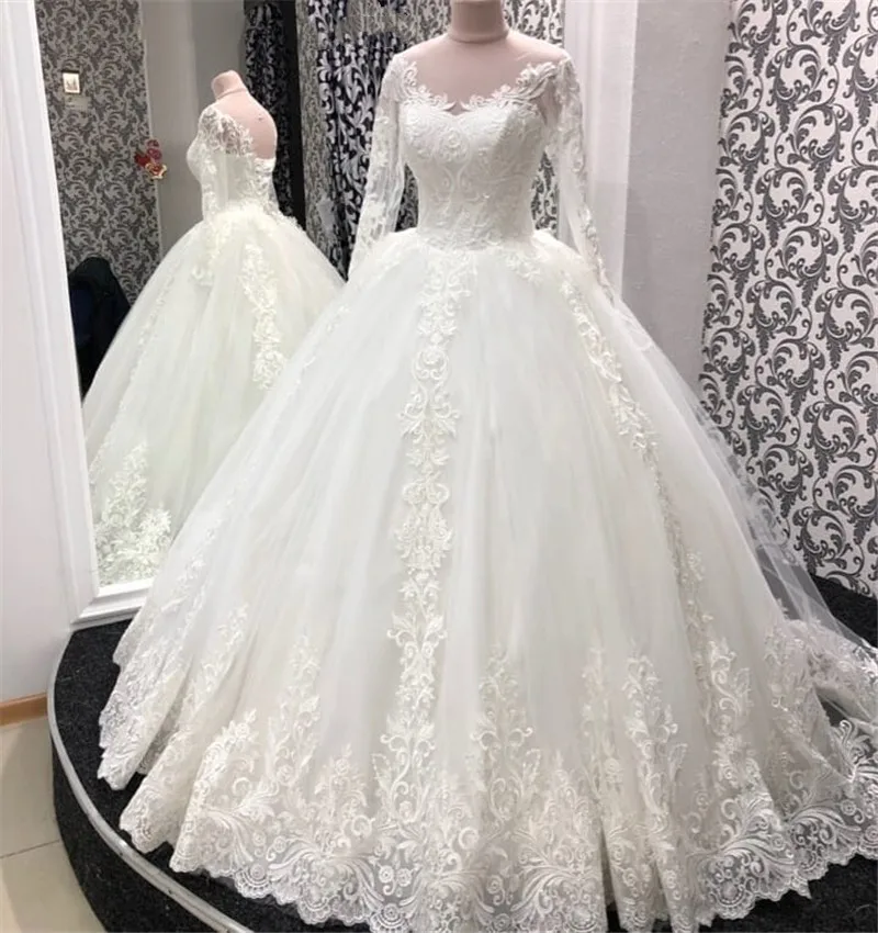 

White Long Sleeves Wedding Dress Lace Appliques Ball Gown Court Train Wedding Dresses Bridal Gowns
