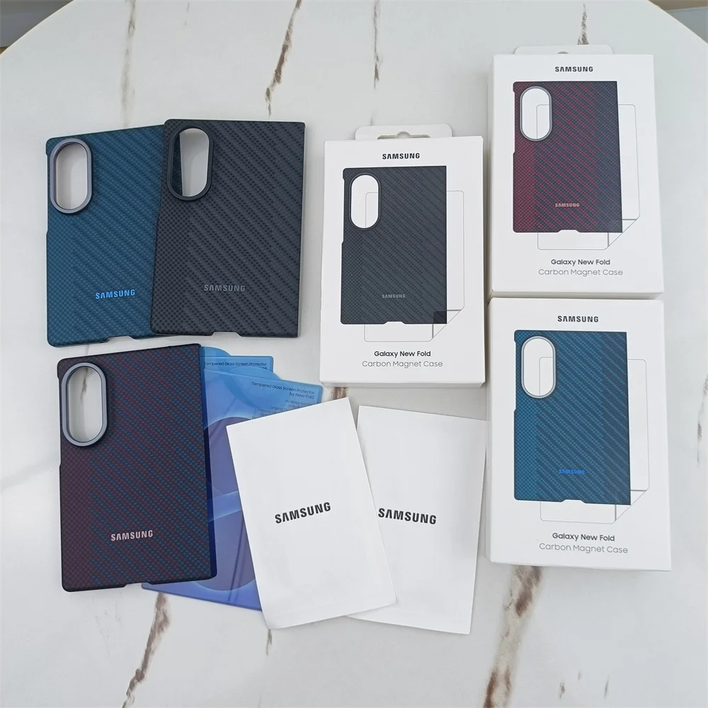 Premium Carbon Fiber Magnet Case for Samsung Galaxy Z Fold Series - Magsafe-Compatible Shockproof Protective Cover