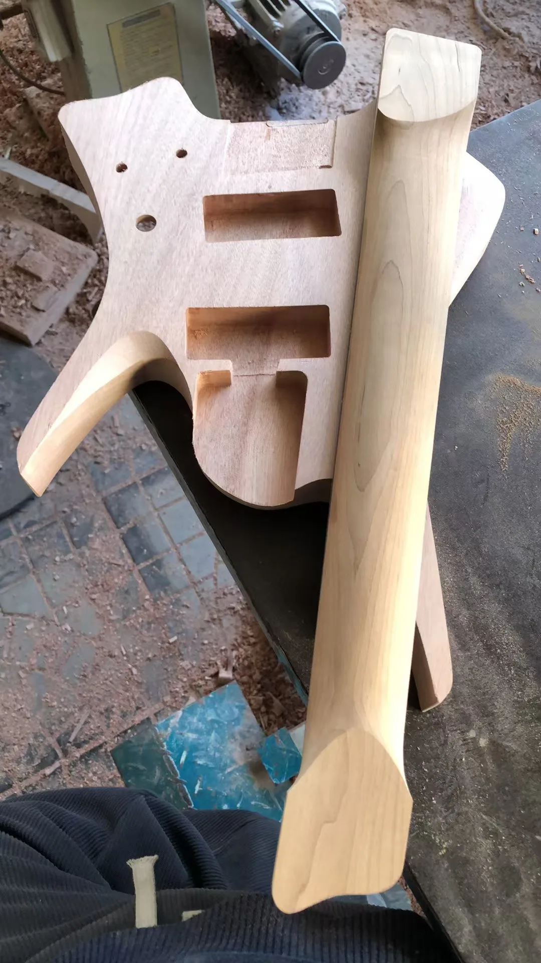 7 String Headless Electric Guitar Support Customize