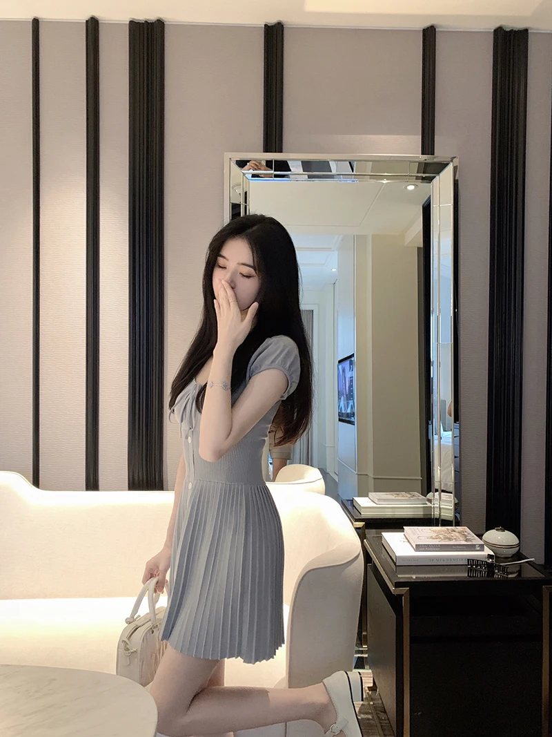 Sexy Knitted Dresses for Women V-neck A-Line Pleated Mini Dress Korean Fashion Solid Autumn Knitting One Piece Vestido Mujer New