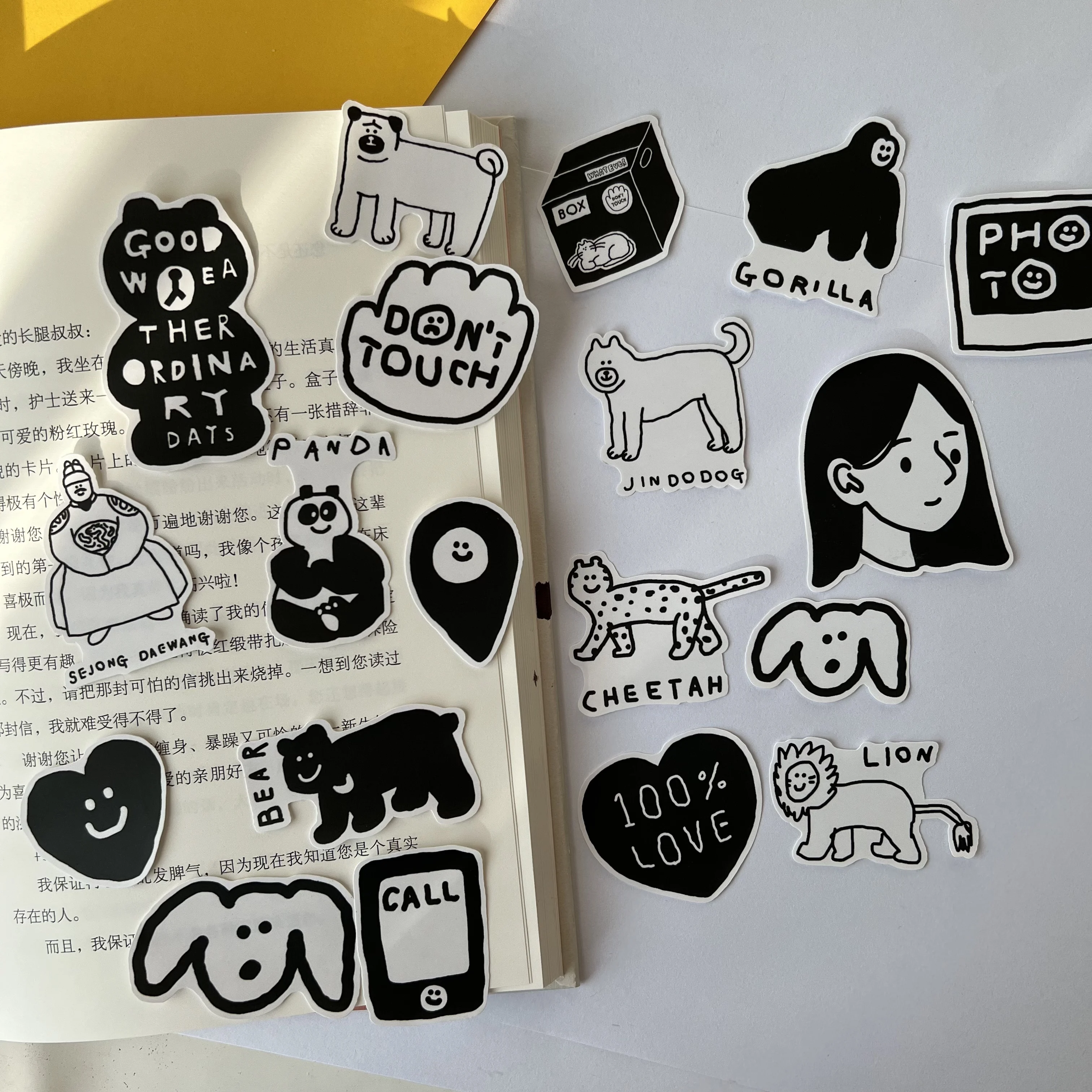 

19pcs cute Movie cartoon magic school Stickers Crafts And Scrapbooking stickers book Student label Decorative sticker kids toys