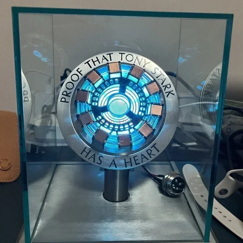 アイアンマン TONY STARK アークリアクター オブジェ Amazon.co.jp: 新バージョン 1:1 アイアンマン アークリアクター