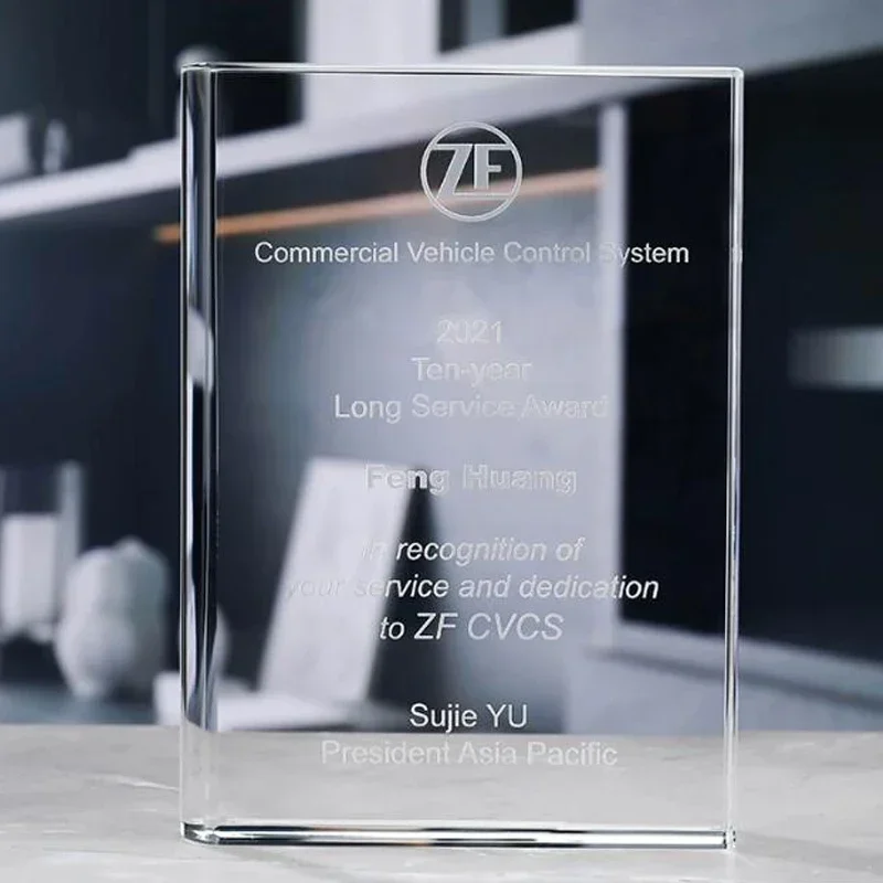 Customized Rectangle Crystal Trophy Company Annual Awards Excellent Employee Souvenirs Home Decoration Craft Lettering Medal 1Pc