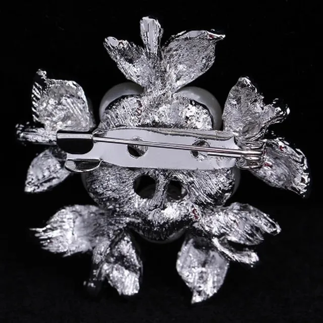 New Bridal Wedding Accessories Simulated Pearl Rhinestones Flower Brooches Women Elegant Fashion Brooch Pins New Jewelry Brooche 5