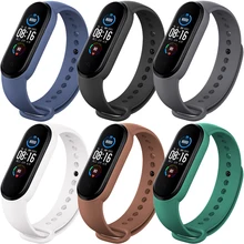 

Watch Band Black Soft Silicone Sports Wristband Suitable For Mi Band5/6 Strap Waterproof And Sweat Resistant