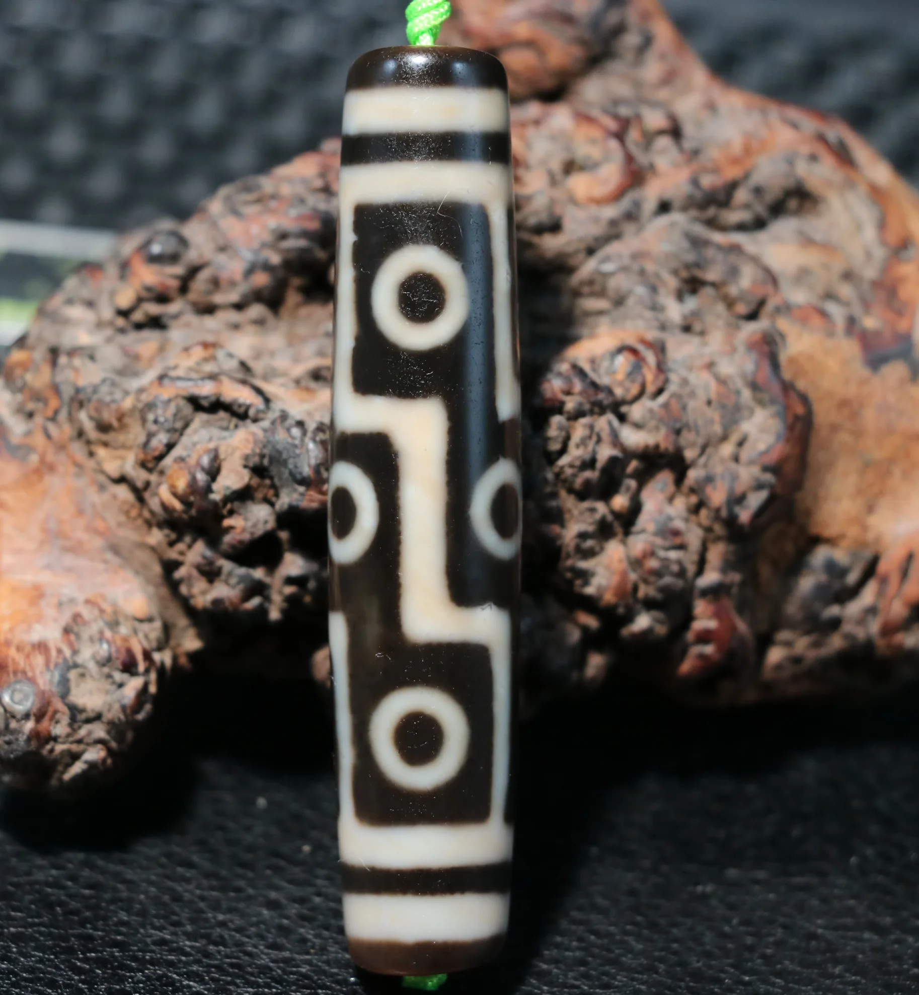 

No.210126N14 Ultra Energy Tibetan Top Old Agate Pure 9 Eyed Kingdom dZi Bead Totem Pendant LS Rare Good Saurces
