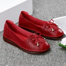 

2020 Spring Leather Flats Shoes Women's Red Loafers Mom Slip On Soft Kitchen Work Shoes Woman Bowknot Flat Shoes Black Moccasins