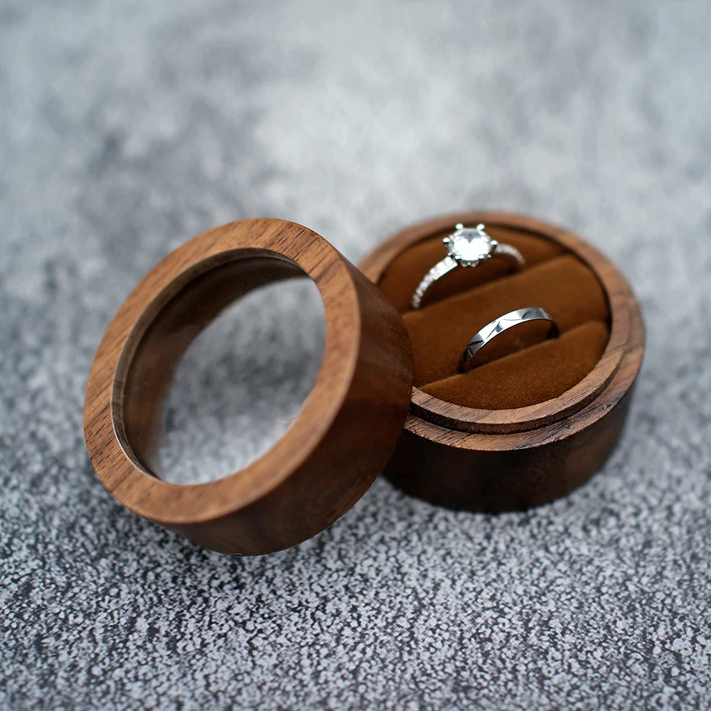 High Quality Circular Walnut Ring Box With Velvet Soft Inner Support Storage Box Wedding And Proposal Rings Jewelry Container