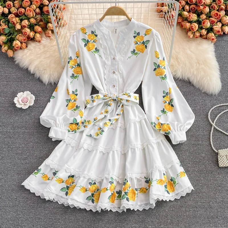 

2023 Summer Autumn Lace Trims Print Flower Shirt Dress Women Long Puff Sleeve V Neck Layers Ruffles Lace Up White Vestidos