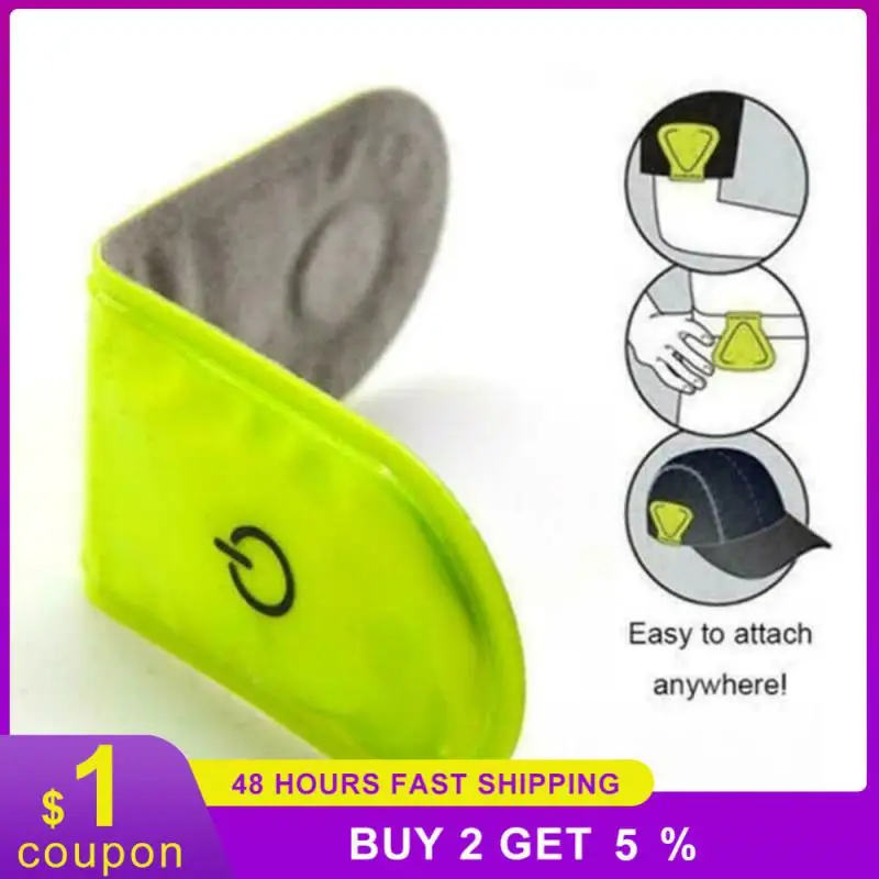 

2Pcs Outdoor Night Running Cycling Safety Warning Light Multifunctional Collar Clip Light Led Luminous Magnet Clip Light