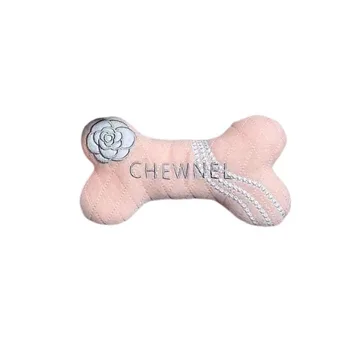 Peluche Chien CHEWNEL - Jouet Grinçant Luxe - 2025 - Doglovedesign : Vêtement et accessoires pour chiens