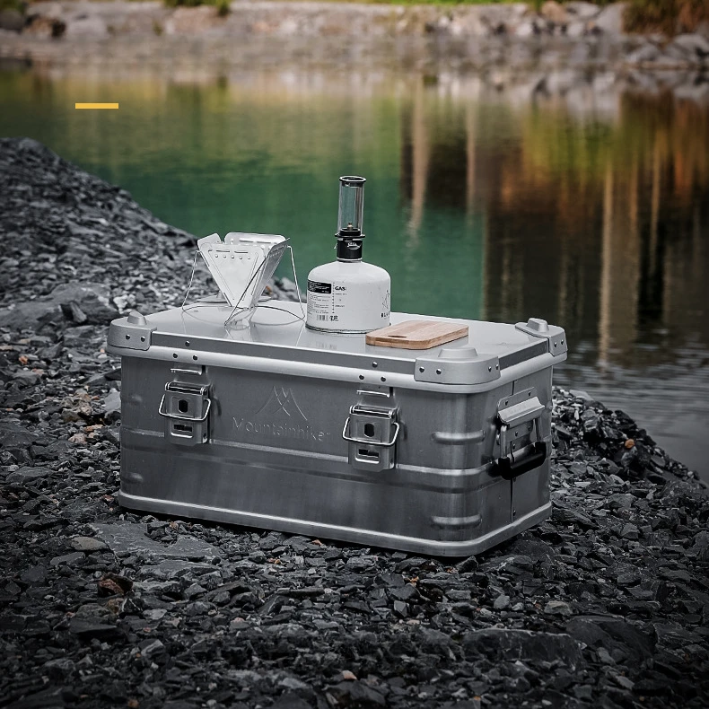 ☆HOMFULスタッキング アルミ コンテナボックス48L アウトドア