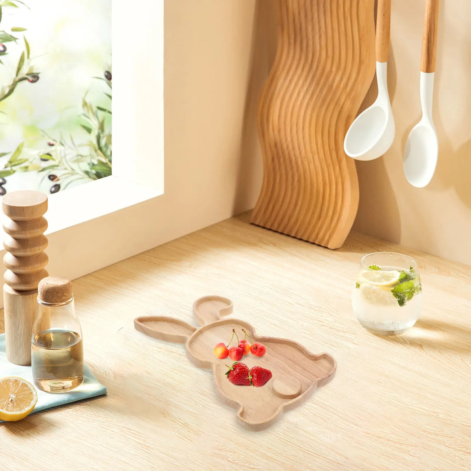 Easter Wooden Rabbit Plate Adorable Wooden Tray Snack Fruit Tray for Parties Holidays Dinners Wooden Decorative Tray 5