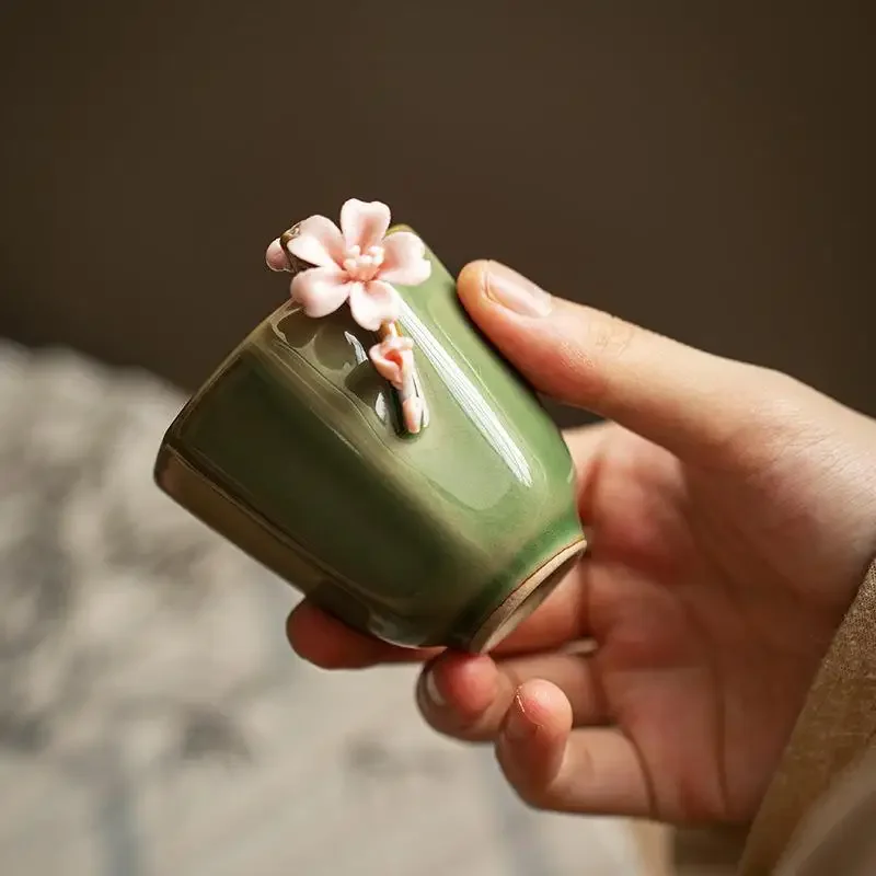 Handmade Ceramic Tea Cup with Flower - كوب شاي سير...