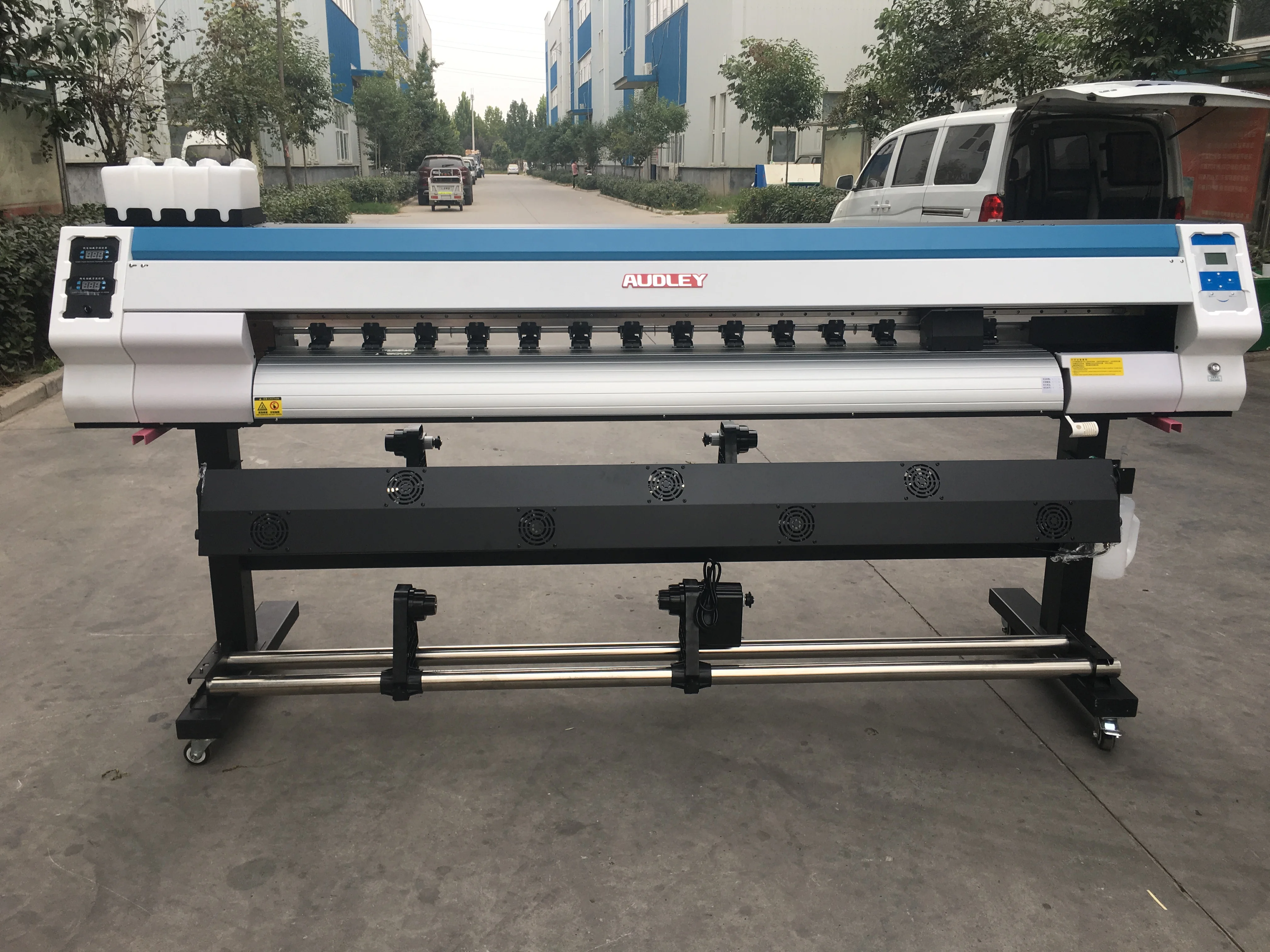 Рисунок 2 - Фотопринтер 1,9 м