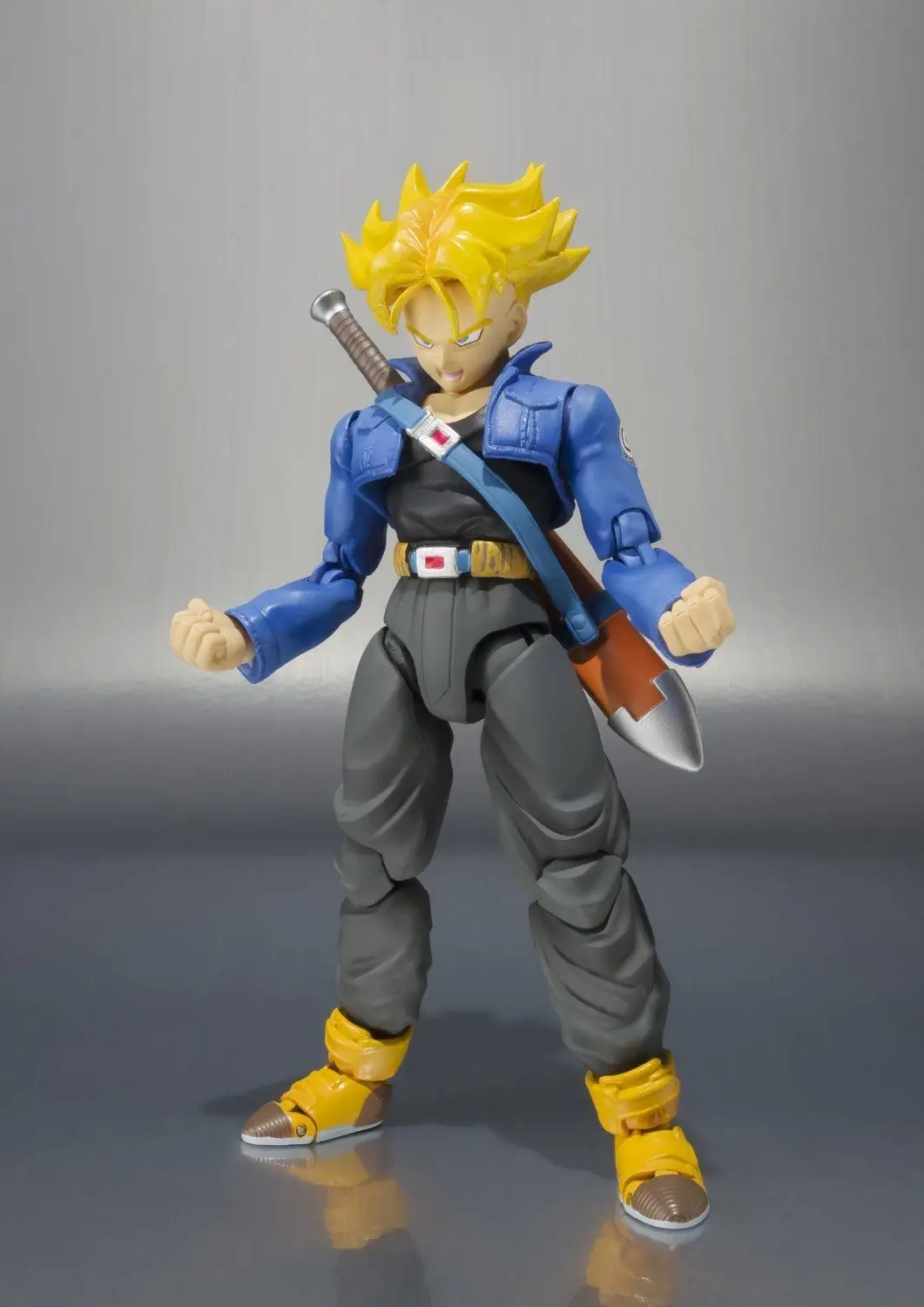 Bandai S.H.Figuarts Super Saiyan Trunks -The boy from the future- Japa