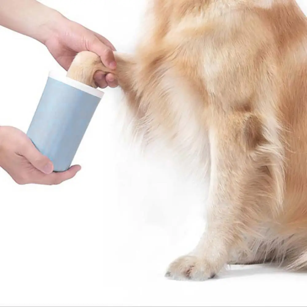 Nowy środek do czyszczenia łap dla psa bez wycierania Półautomatyczny kubek do mycia stóp dla zwierząt Przenośny ręcznik do mycia stóp na zewnątrz Wiadro do czyszczenia stóp