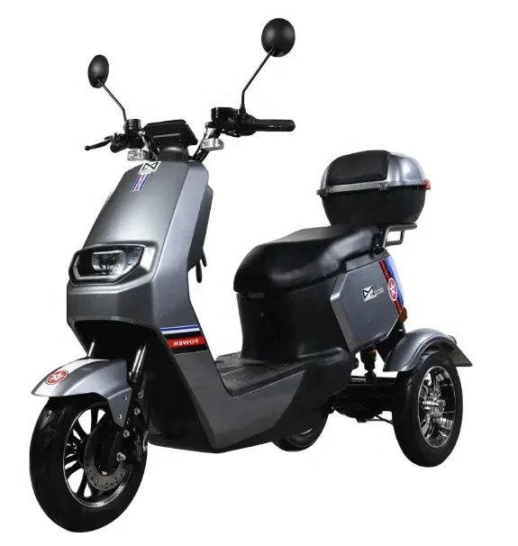 

2023 cheap Chinese 3 Wheels Adults 650w electric scooter tricycle e motos scooters for 2 people