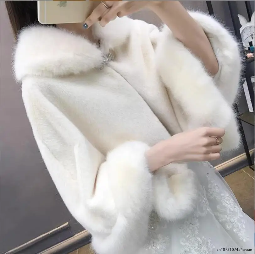 

Faux Fur Party Wrap Women Autumn Winter imitation Fox Fur Collar Coat Cloak Jacket Wedding Dress Outside The Marriage Shawl Warm