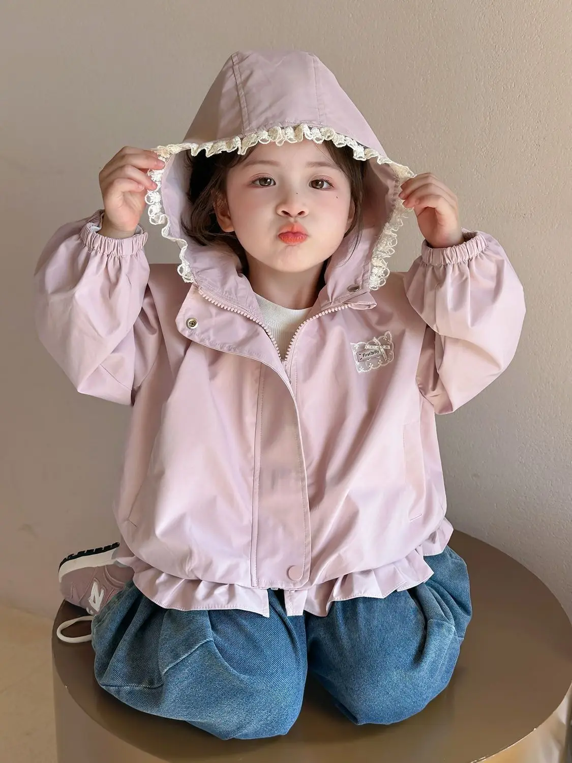 소녀의 재킷 봄과 가을 새로운 스타일 어린이 유행 서양 후드 코트 겉옷