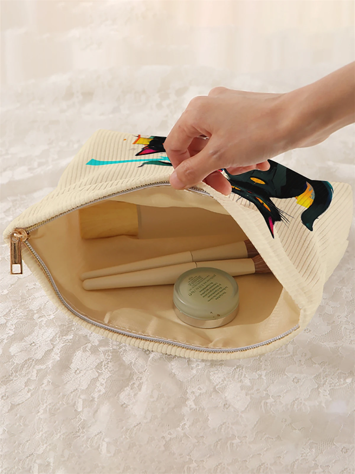 1 cat patterned corduroy makeup bag, lightweight zipper makeup storage box, multifunctional bag with lining