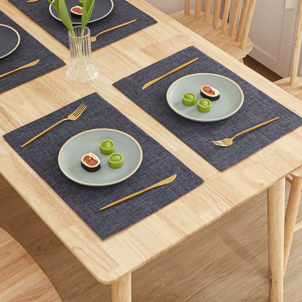 Set of 4 Dual-Layered Faux Linen Heat Resistant Placemats