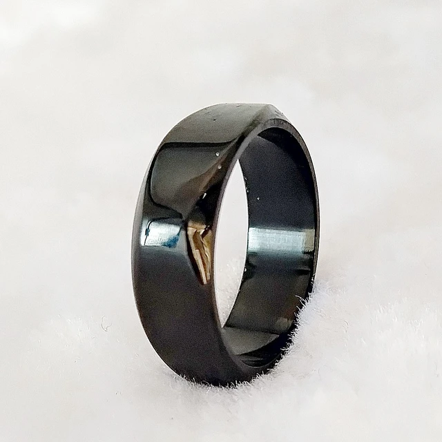my hand | Hands with rings, Rings for men, Fashion rings