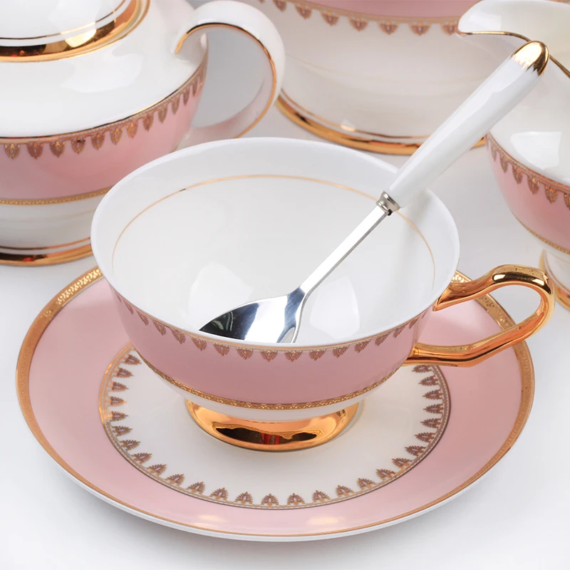 

Europe Noble Bone China Coffee Mug Saucer Set Ceramic Milk Mug Cafe Tea Drinking Cup Afternoon Tea Cup Party Drinkware