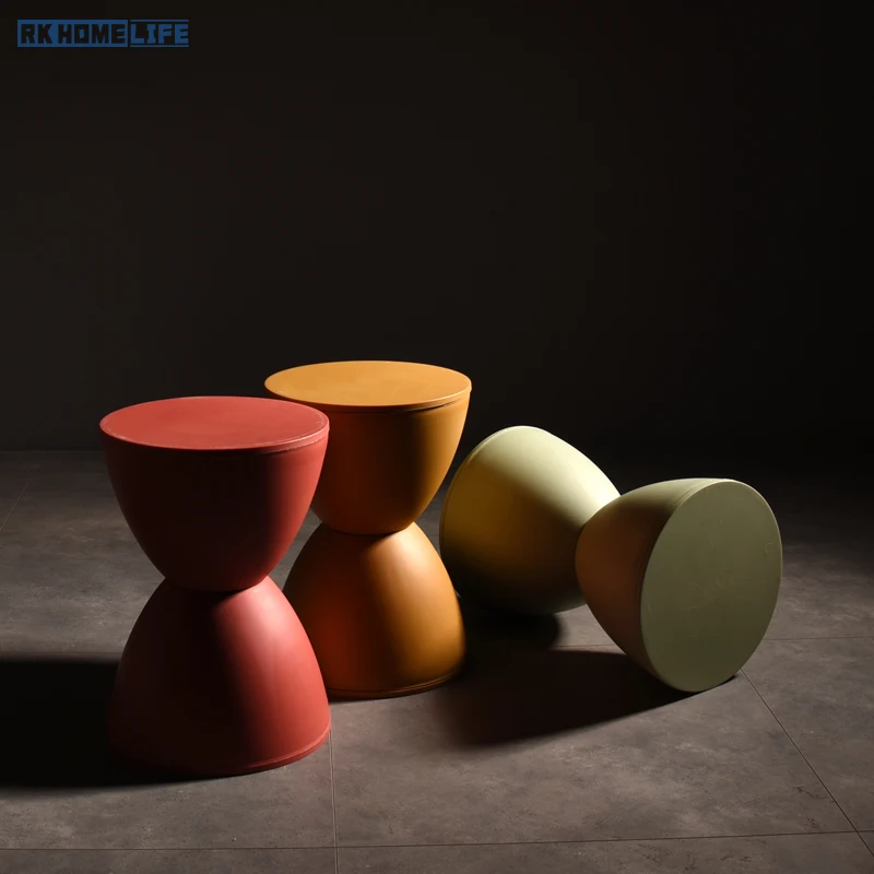 

Nordic modern simple plastic stool leisure household round stool creative shoe changing bathroom decoration low stool