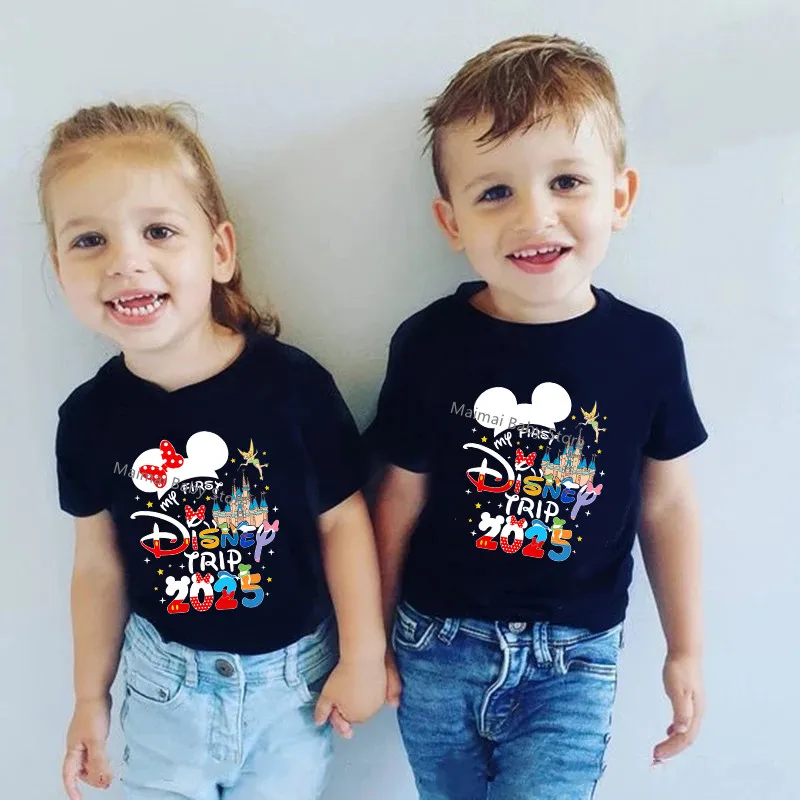 My First Disney Trip 2025 Family Matching Shirts Funny Look Father Mother Kids Tshirts Tops Matching Disney Vacation Outfits 3