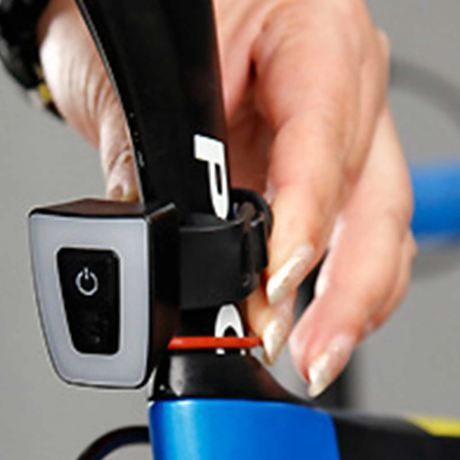 

Задний фонарь для горного и шоссейного велосипеда с зарядкой от USB