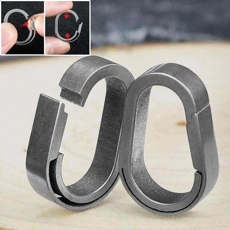 Titanium Alloy Bracelet Link Keychain with Anti-Unhooking Buckle