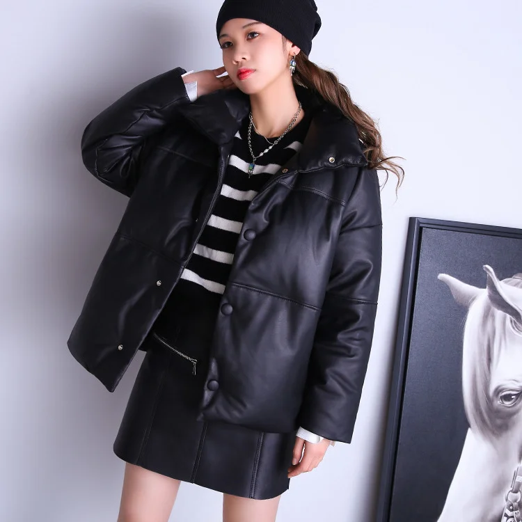 

2024winter new leather clothing leather sheep skin contrast color matching 90 white duck down leisure short leather down jacke