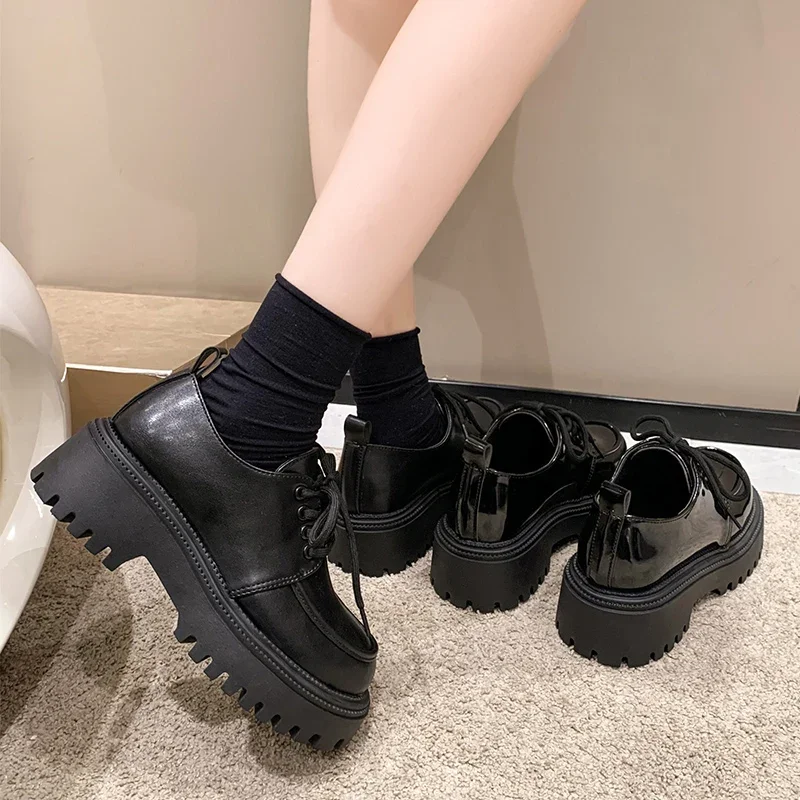 Women Oxford shoes Chunky platform Non-slip Lace-up Flats Thick bottom Patent leather Gothic shoes