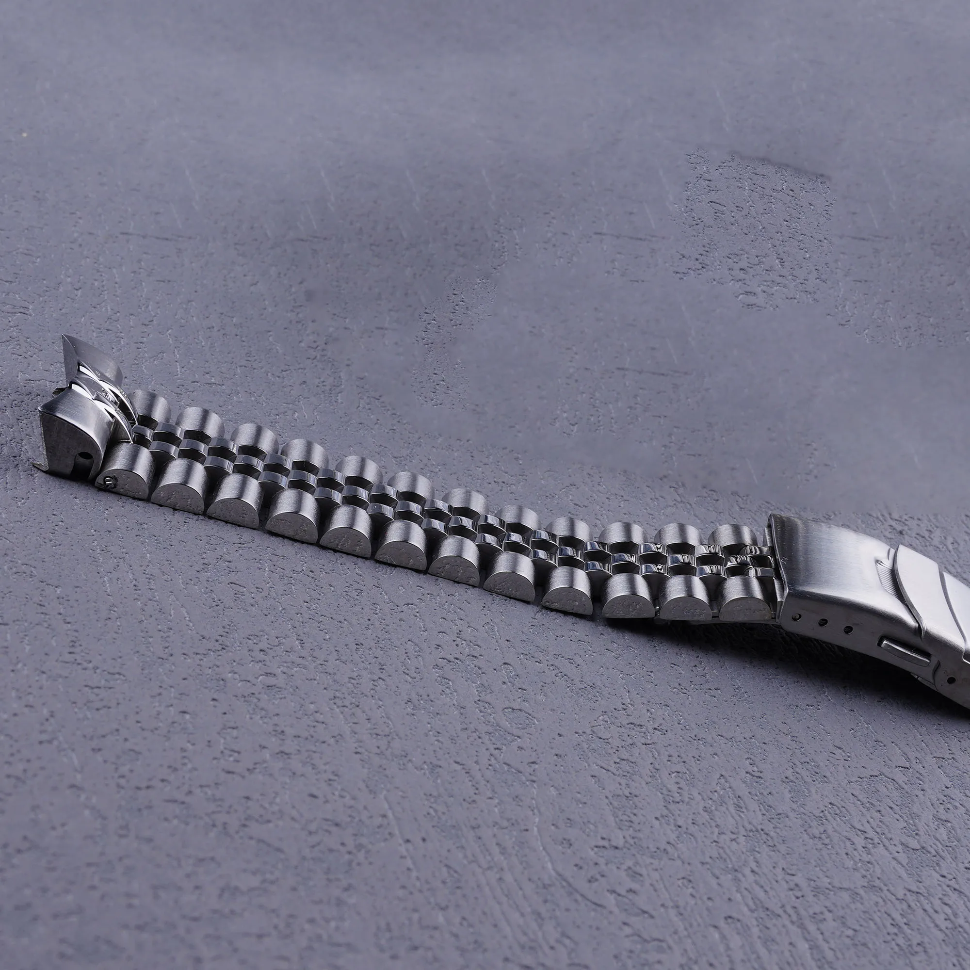 Rolamy 22Mm Solido Curvo Estremità In Acciaio Inox Argento Jubilee Cinturino Cinturino Cinturino Braccialetti Di Lusso Per Seiko 5 Srpd53 63 73