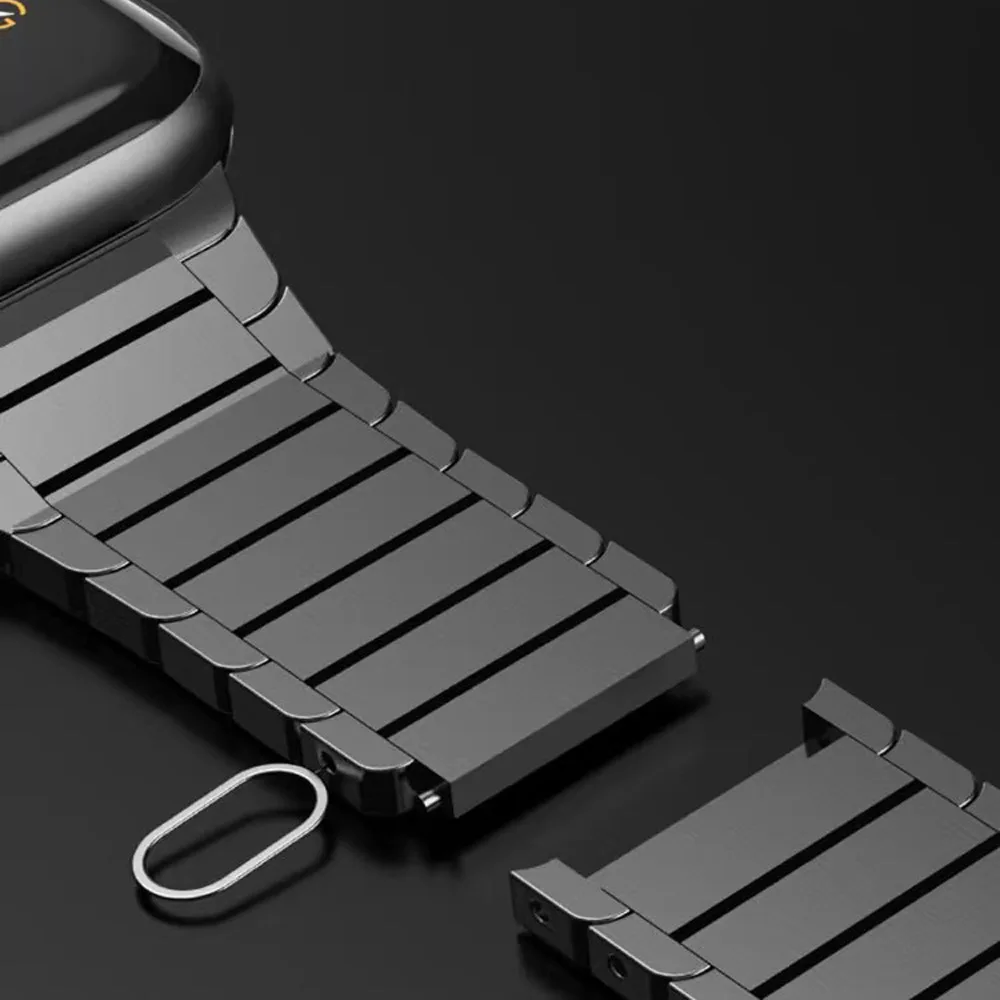 Sleek Metal Bracelet Strap
